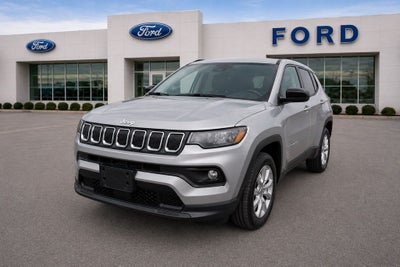 2022 Jeep Compass Latitude Lux