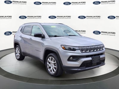 2022 Jeep Compass Latitude Lux