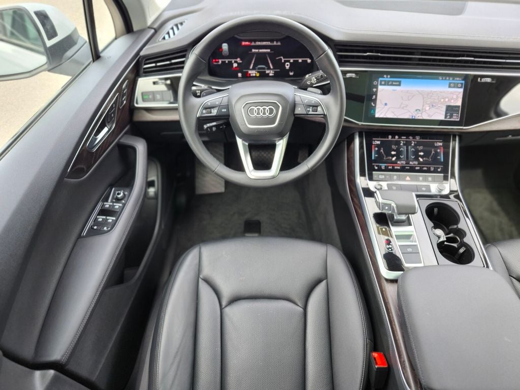 2023 Audi Q7 55 Premium Plus quattro