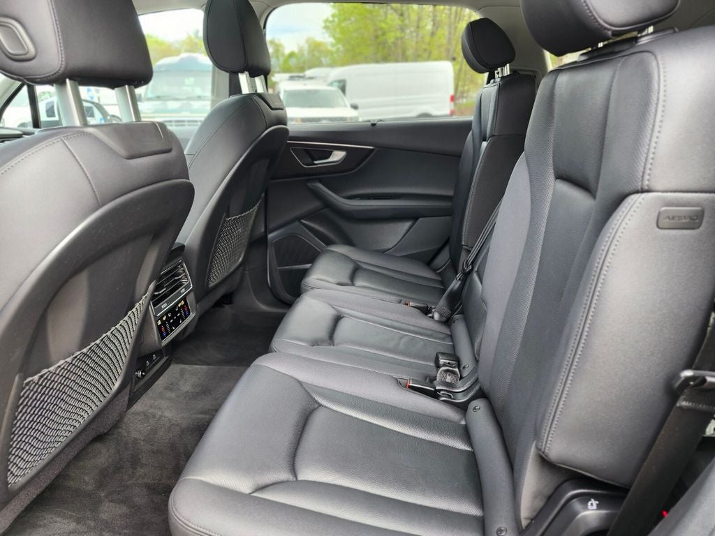 2023 Audi Q7 55 Premium Plus quattro