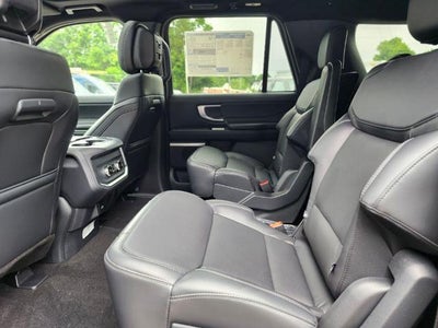 2026 Ford Expedition MAX Platinum®