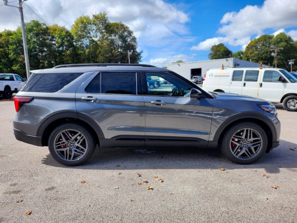 2027 Ford Explorer ST