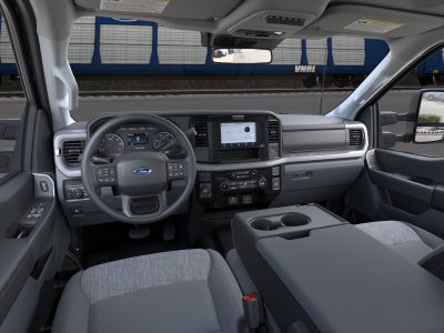 2026 Ford Super Duty F-350® XLT