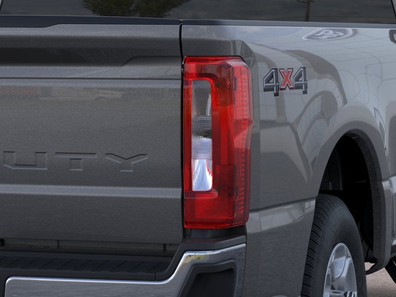 2026 Ford Super Duty F-350® XLT