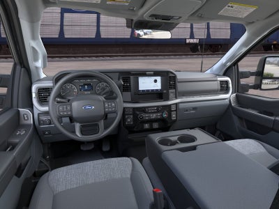 2026 Ford Super Duty F-350® XLT