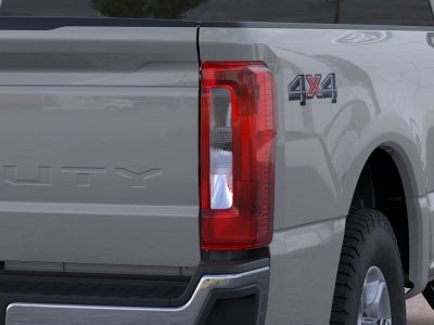 2026 Ford Super Duty F-350® XLT
