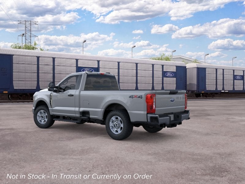 2026 Ford Super Duty F-350® XLT
