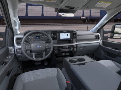 2026 Ford Super Duty F-350® XLT