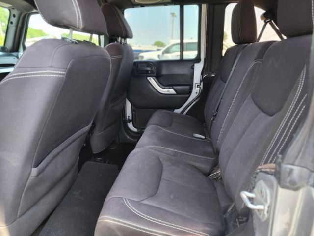 2013 Jeep Wrangler Unlimited Sahara
