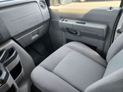2012 Ford E-350SD XLT