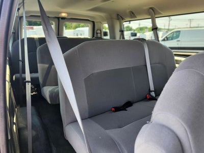 2012 Ford E-350SD XLT