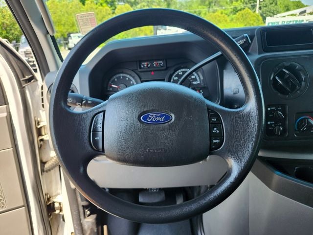 2012 Ford E-350SD XLT