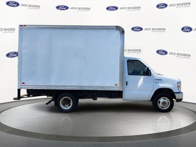 2015 Ford E-350SD Base Cutaway