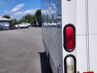 2015 Ford E-350SD Base Cutaway