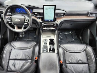 2022 Ford Explorer Platinum