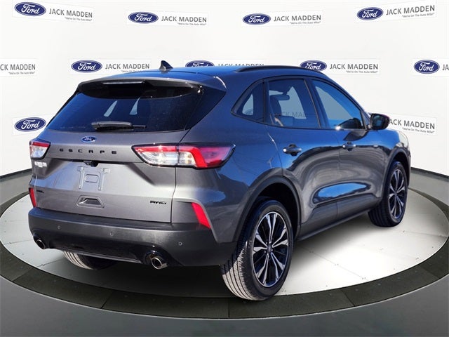 2021 Ford Escape SEL