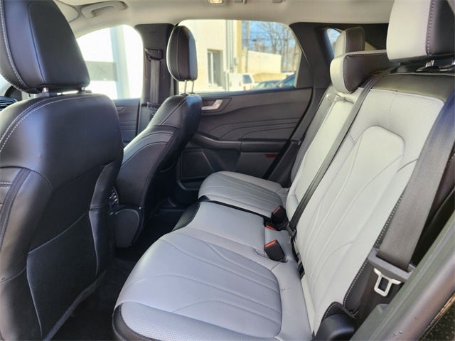 2025 Ford Escape Hybrid Platinum