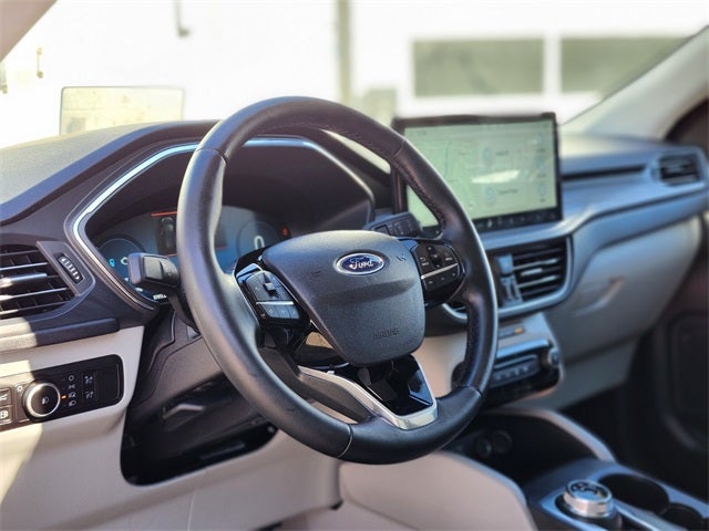 2025 Ford Escape Hybrid Platinum