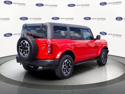 2023 Ford Bronco Outer Banks