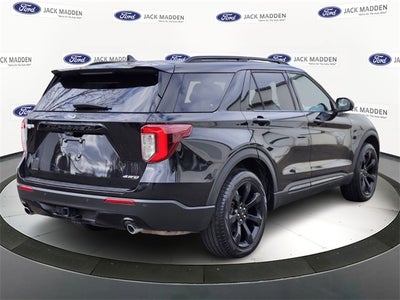 2022 Ford Explorer ST-Line