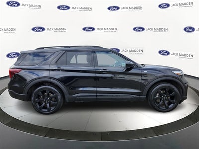 2022 Ford Explorer ST-Line