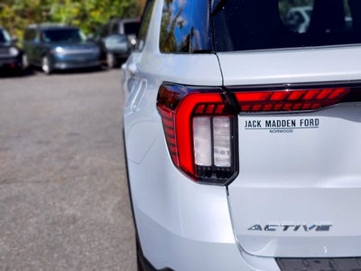 2025 Ford Explorer Active