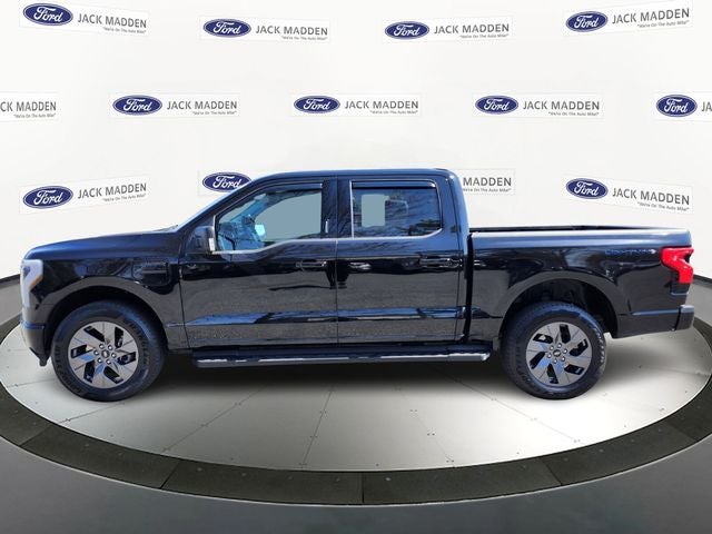 2023 Ford F-150 Lightning XLT