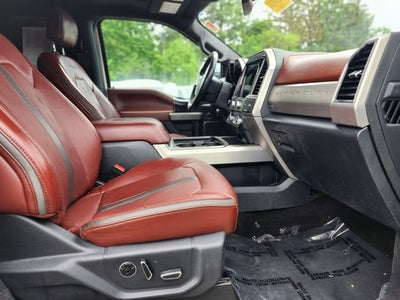 2022 Ford F-350SD Platinum