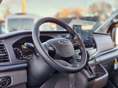 2024 Ford Transit-250 Base Low Roof Cargo