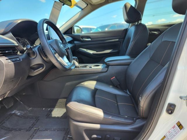 2021 Nissan Altima 2.0 SR