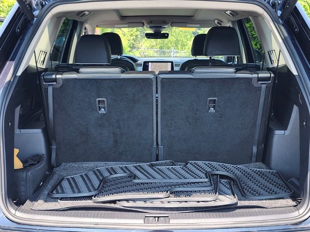 2024 Volkswagen Atlas 2.0T SEL Premium R-Line