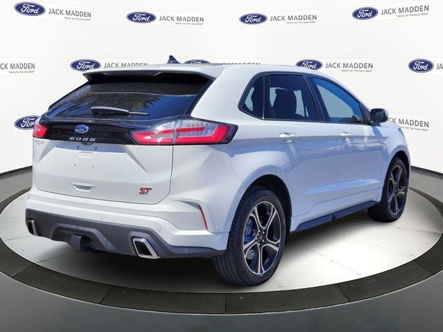 2022 Ford Edge ST
