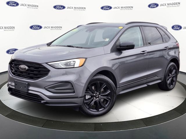 2022 Ford Edge SE