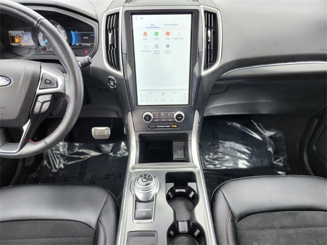 2022 Ford Edge ST Line