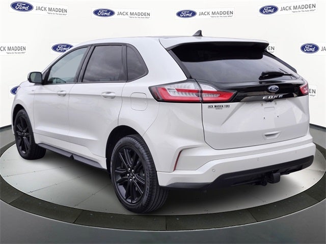 2022 Ford Edge ST Line