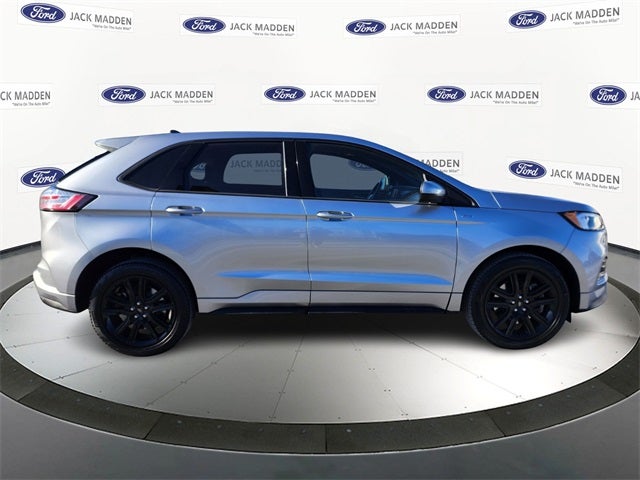 2022 Ford Edge ST Line