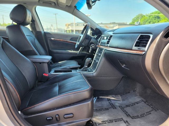 2012 Lincoln MKZ Base