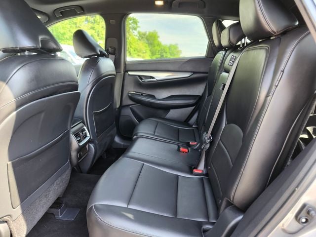 2021 INFINITI QX50 LUXE