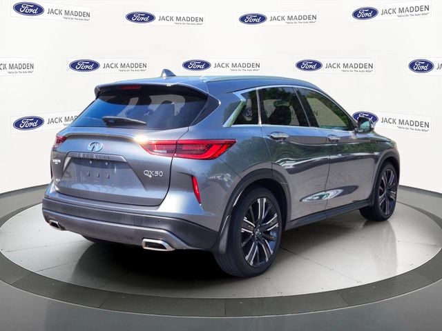 2021 INFINITI QX50 LUXE