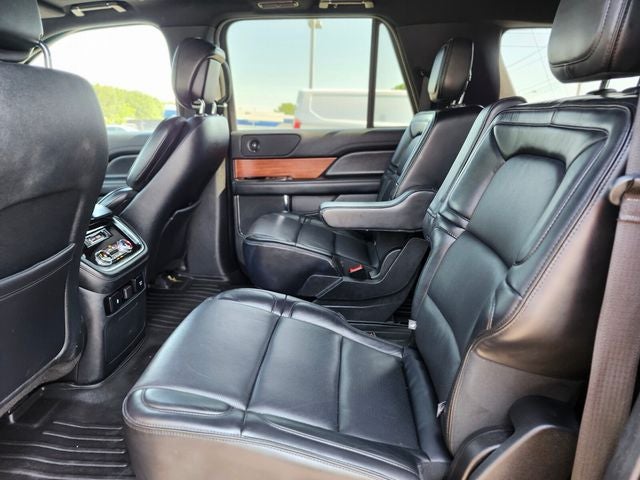2019 Lincoln Navigator L Select