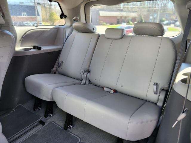 2018 Toyota Sienna XLE Premium 7 Passenger