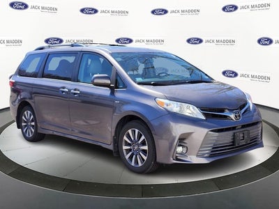 2018 Toyota Sienna XLE Premium 7 Passenger