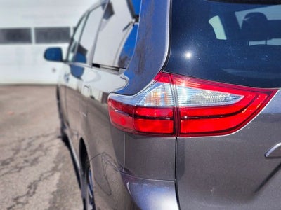 2018 Toyota Sienna XLE Premium 7 Passenger