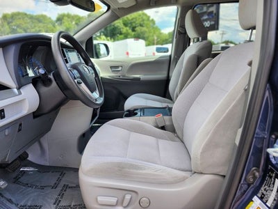 2020 Toyota Sienna LE 8 Passenger