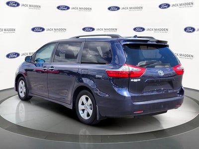 2020 Toyota Sienna LE 8 Passenger