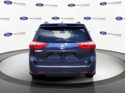 2020 Toyota Sienna LE 8 Passenger