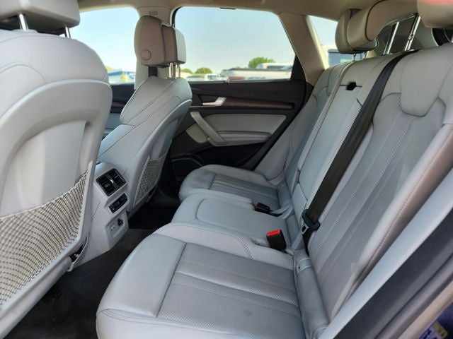 2021 Audi Q5 45 Prestige quattro