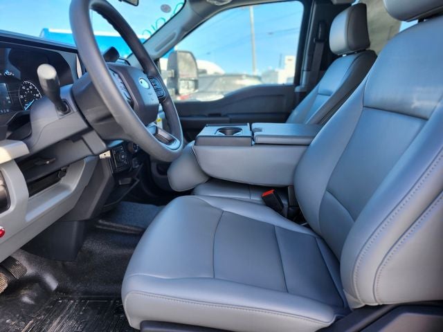2025 Ford F-350SD XL DRW