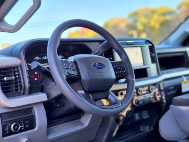 2027 Ford F-350SD XL DRW