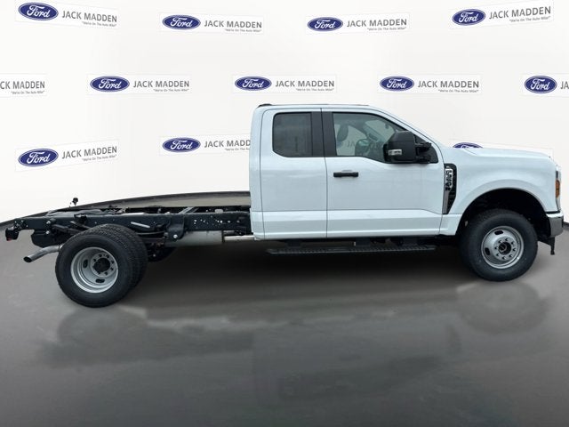 2025 Ford F-350SD XL DRW